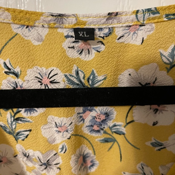 Vintage Yellow Floral Dress V Neck Short Sleeve A-Line Flowy Casual Midi Dress - Picture 3 of 3